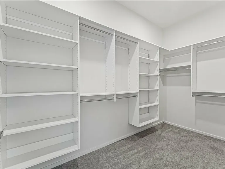 1x1 Master Walk-In Closet 1x1 Master Walk-In Closet