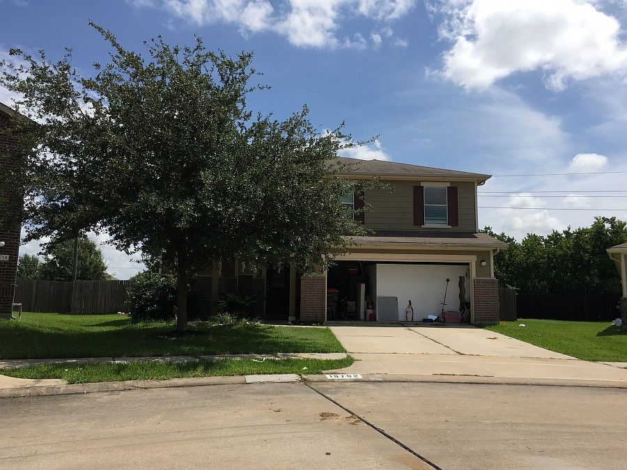 1st image of 19702 Redwood Manor Ln