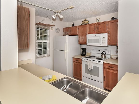 4th image of 880 Bay Breeze Way #Id1246594p