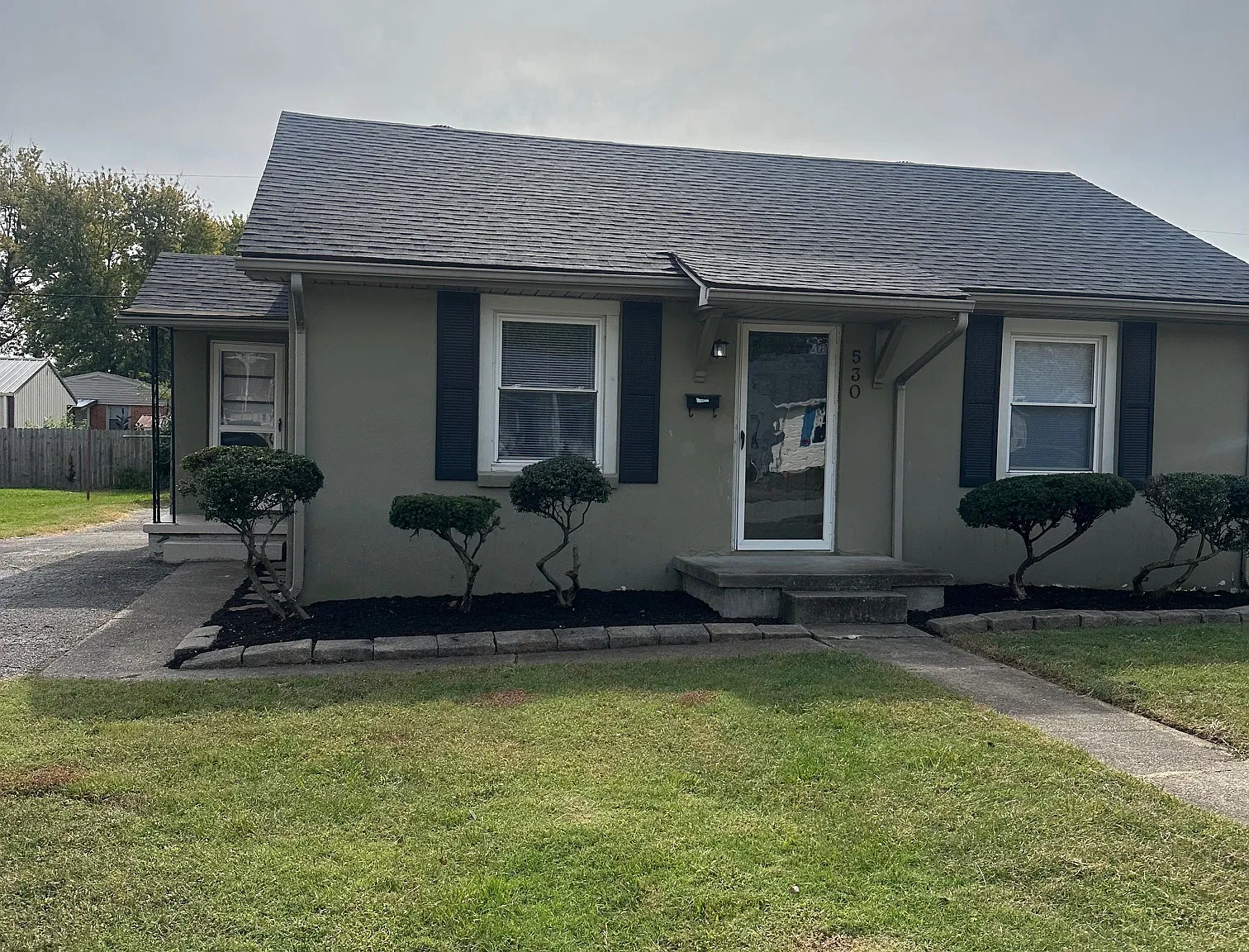 2 bed, 825 sqft, $1,000 — Photo 1