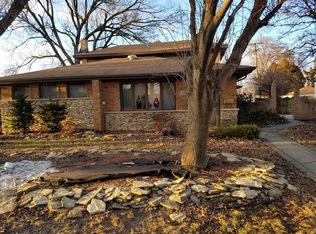 3142 Bernice Rd, Lansing, IL 60438