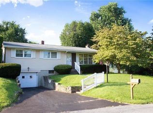 2409 Dawes St, Allentown, PA 18104