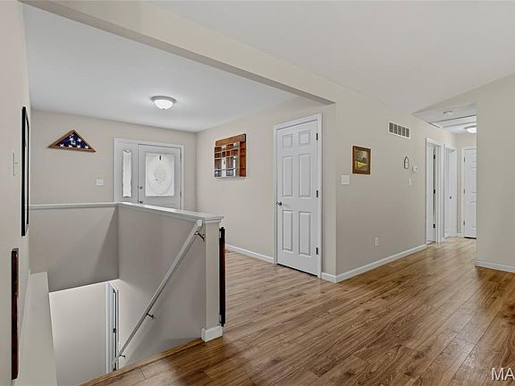 2nd image of 4041 Canebrake Valley Dr