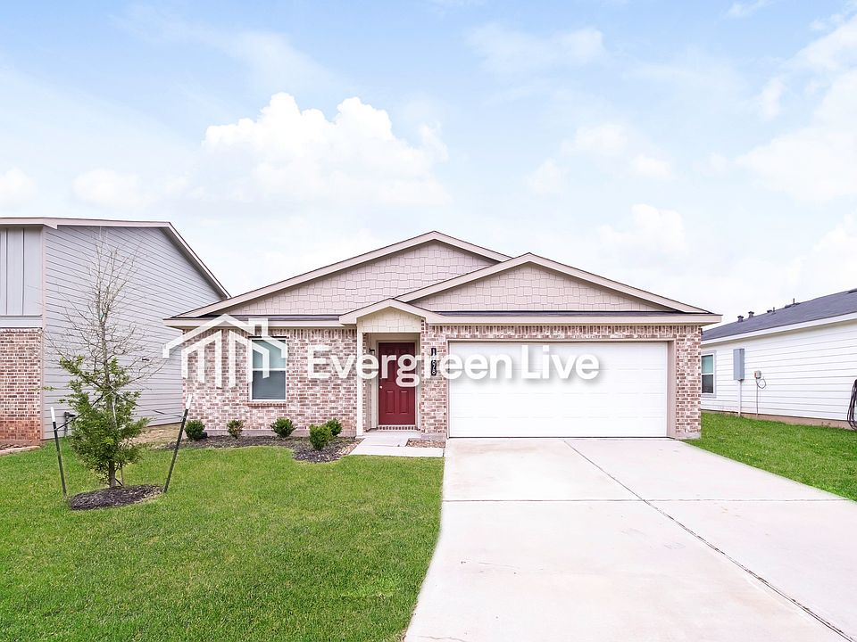 1st image of 15678 Briar Forest Dr