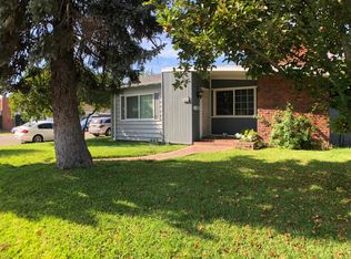 1035 Woodrow St, Lodi, CA 95240