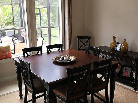 4th image of 5381 Glenlake Pl
