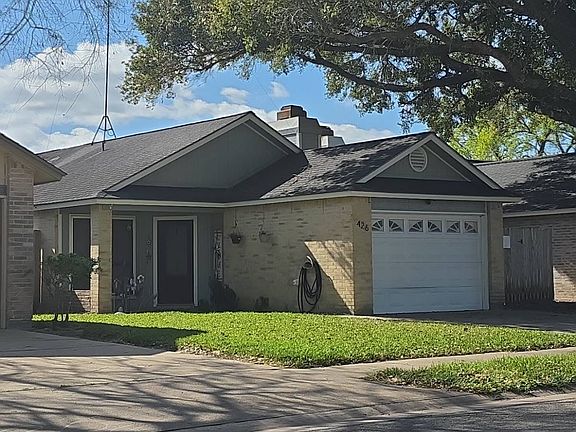 3rd image of 426 Waterford Dr