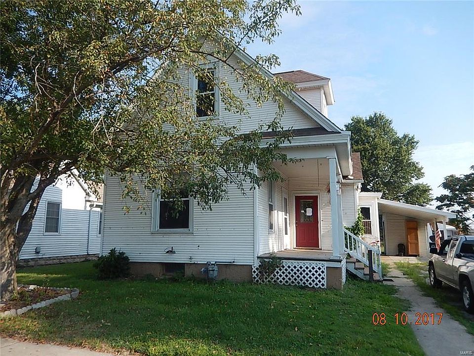 1st image of 414 W 1st South St