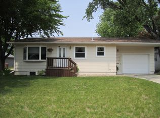 145 17th St SW, Huron, SD 57350