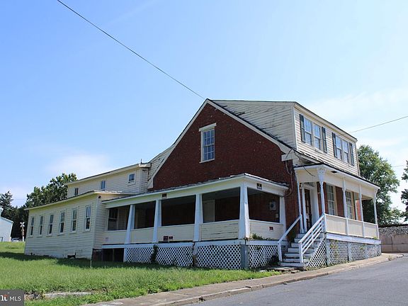 3rd image of 224 Sharp St