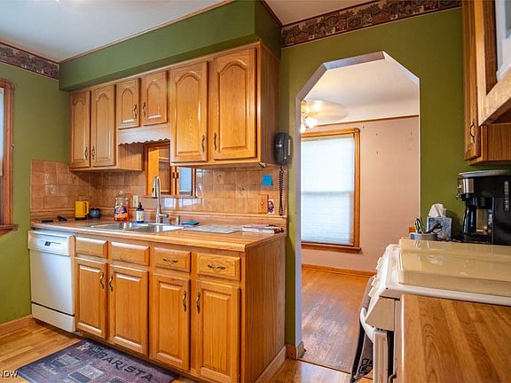 5th image of 5802 Belmere Dr