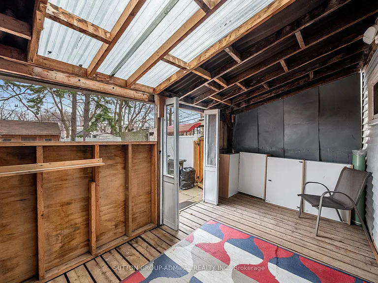 23 Kenworthy Ave — Photo 10