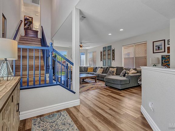 4th image of 1859 Leaning Oak Drive