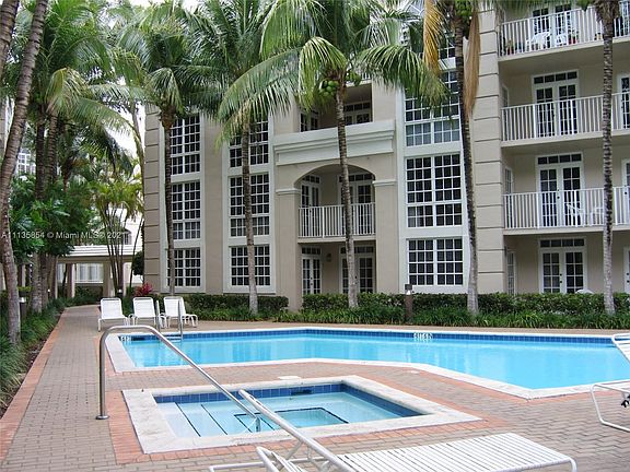 2nd image of 1280 S Alhambra Cir APT 1225