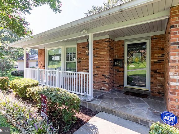 4th image of 8002 Garlot Dr