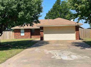 2730 Mount Vernon Rd, Enid, OK 73703