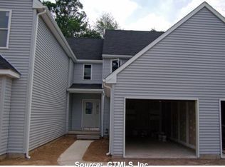 20 Folkstone Rd APT D, Broad Brook, CT 06016