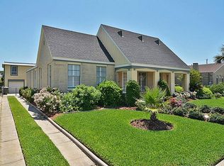 2616 Mike Gaido Blvd, Galveston, TX 77550