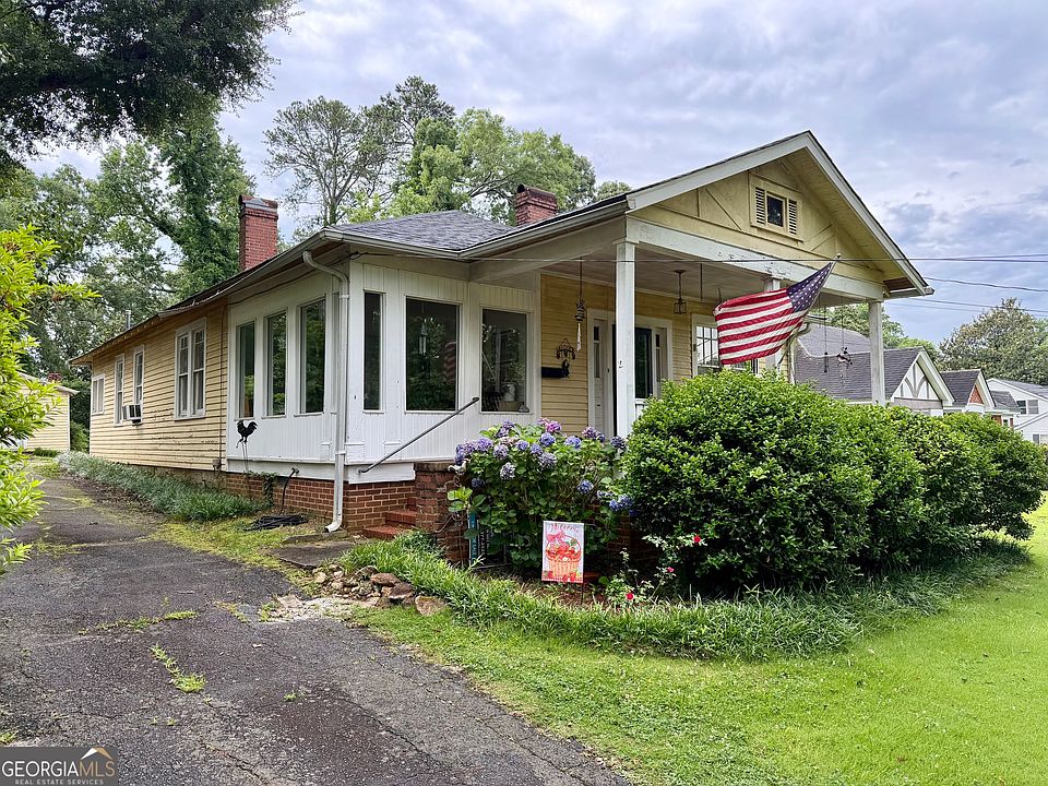 1st image of 147 Springdale Rd