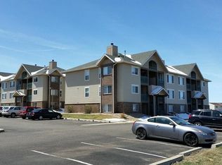 1636 Palmer Dr APT 10, Laramie, WY 82070