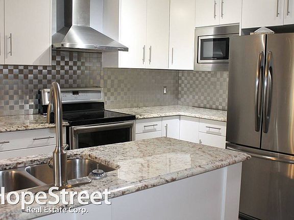 3rd image of 1517 62nd St NW