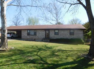 165 E Neal St, Farmington, AR 72730