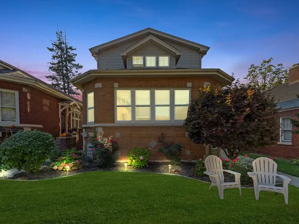 10502 S Bell Ave, Chicago, IL 60643