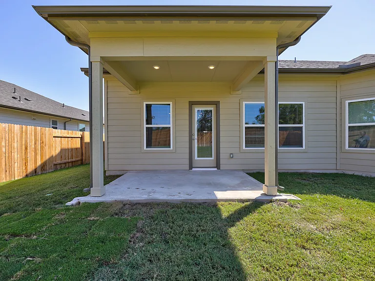 117 Fairmeadow Downs Dr — Photo 10
