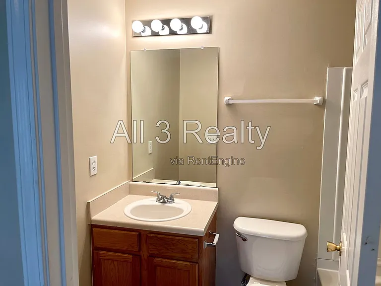 3022 Waldrop Cir — Photo 8
