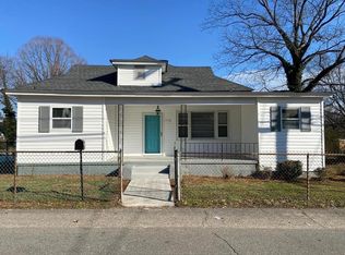 116 Forest St, Greer, SC 29650