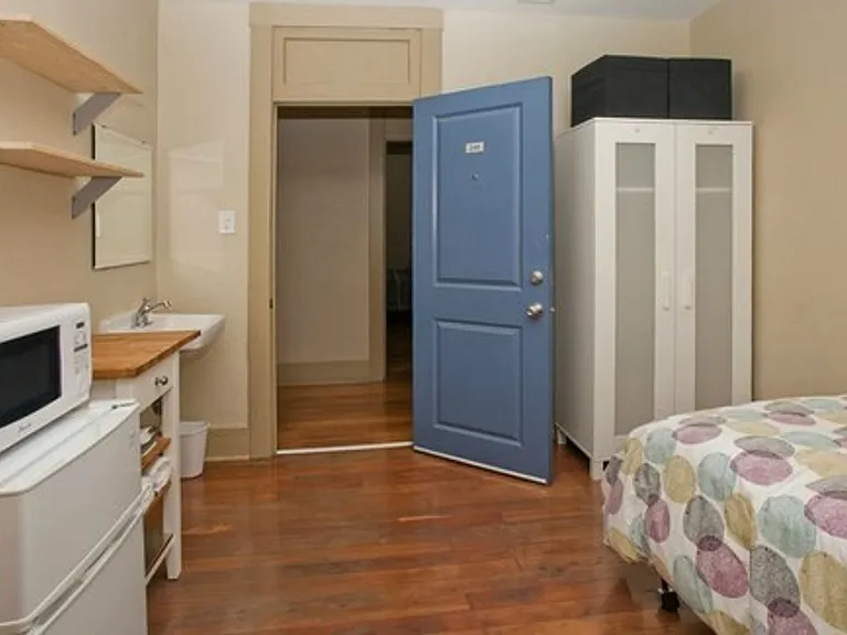 The Dorms of Torrance — Photo 17