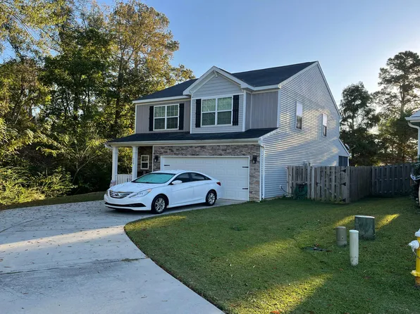 992 Augustine Ct, Summerville, SC 29483