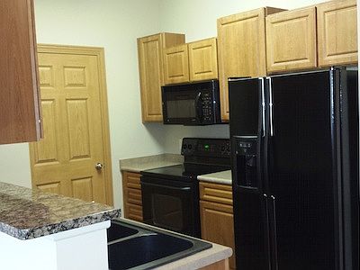 4th image of 15867 Larimore Plz APT 111