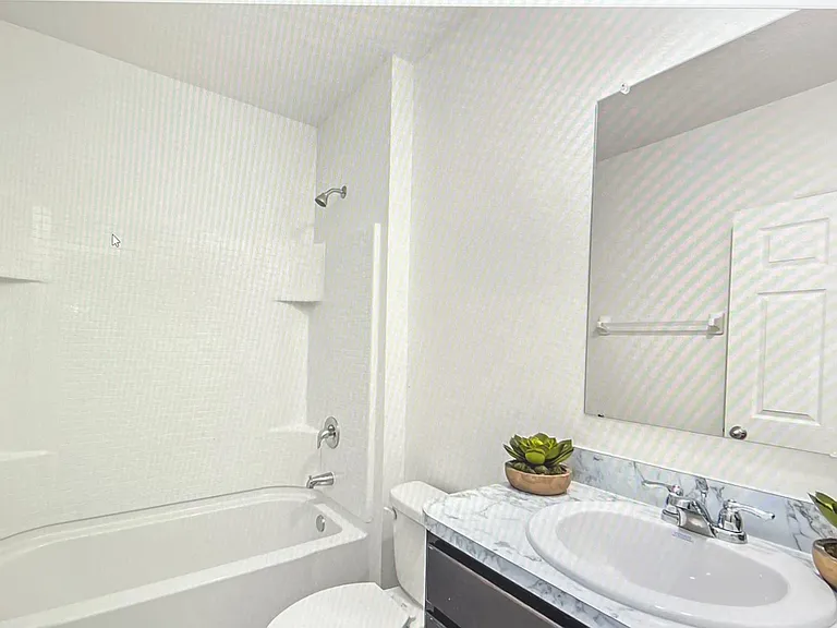 Guest bath convenient to 2 bedrooms
