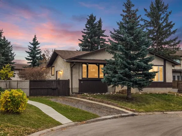 16 N Whiteram Pl NE, Calgary, AB T1Y 5J8