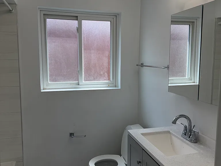 5515 W Sunnyside Ave #2 — Photo 6