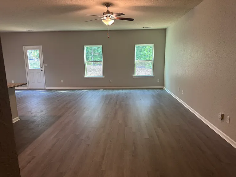 3475 Ridge Hill Pkwy — Photo 10