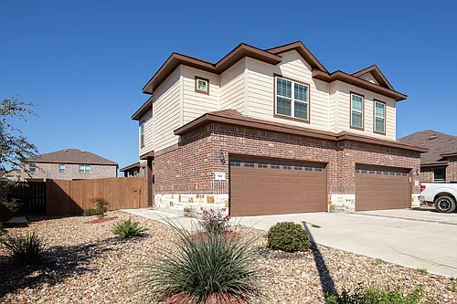 561 Creekside Frst Photo 1