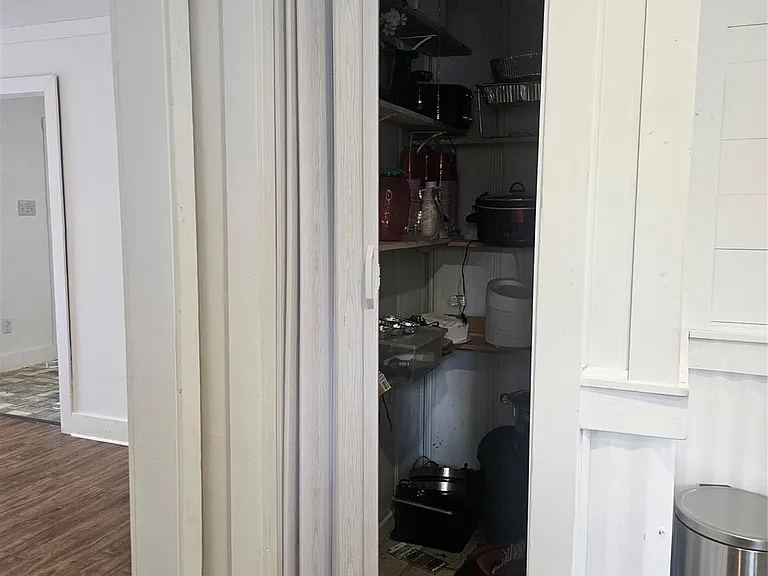 17911 Beaver Creek Dr — Photo 17