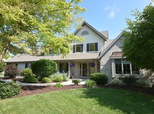 N99W14660 Twin Meadows Dr, Germantown, WI 53022