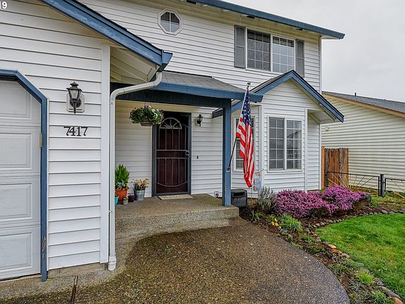 2nd image of 7417 NE 163rd Ave