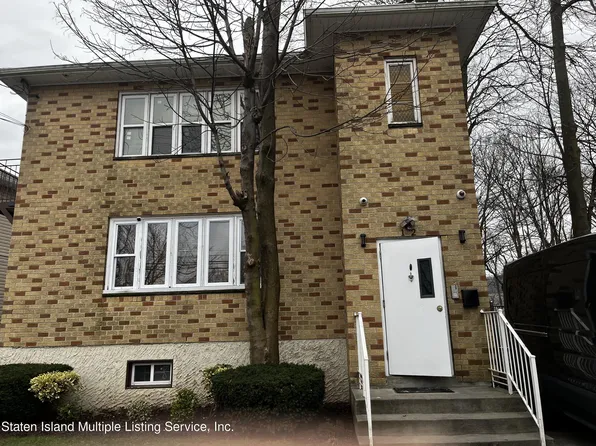 12 Steuben St, Staten Island, NY 10304