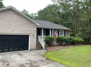 5513 Gondolier Dr, New Bern, NC 28560