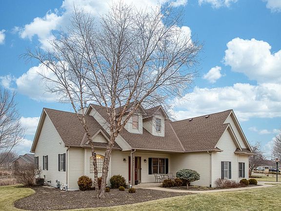 3rd image of 8442 E Ridge DRIVE