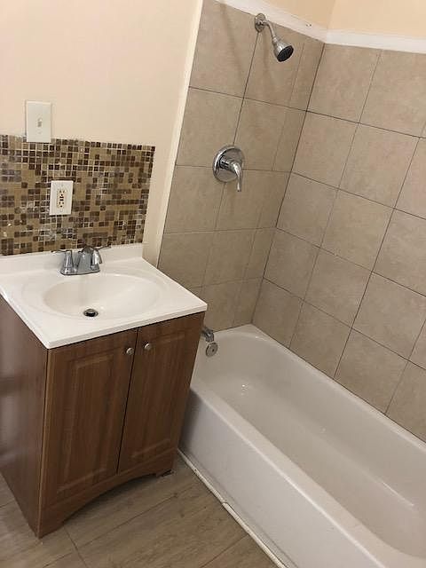 1st image of 5205 N Broad St APT 1