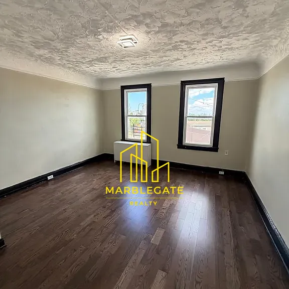 429 S 6th St #33 — Photo 4