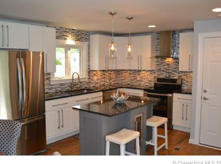 78 Sandra Ln, Plantsville, CT 06479