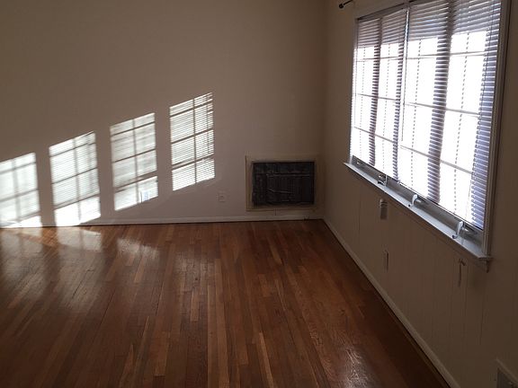 Living Rm
