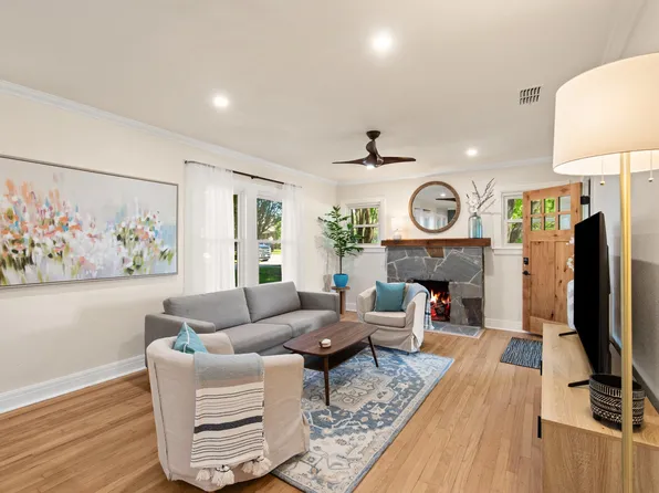 4501 Pershing Ave, Fort Worth, TX 76107