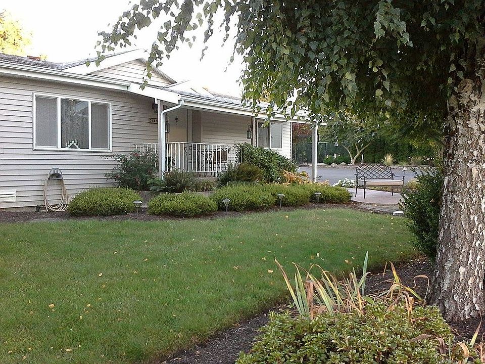 1st image of 7418 Terry Ct SE